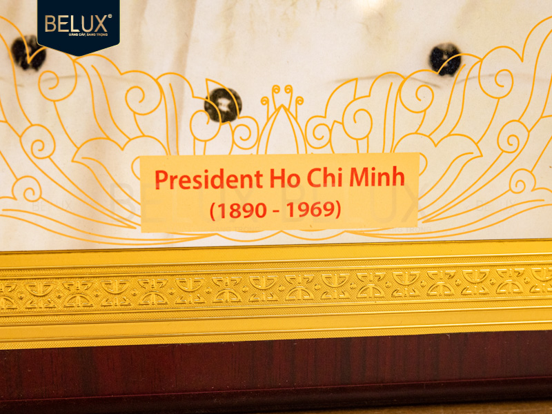 Tranh Bác Hồ mạ vàng 24k 34x24cm